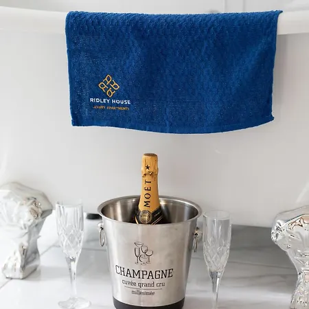 Ridley House Apartament *