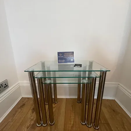 Ridley House Apartament